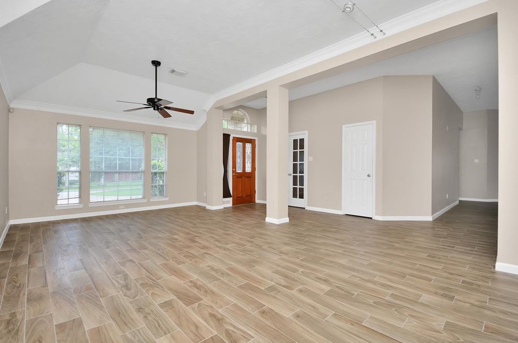 1214 Rabbs Xing, Sugar Land TX  77479-6289 exterior