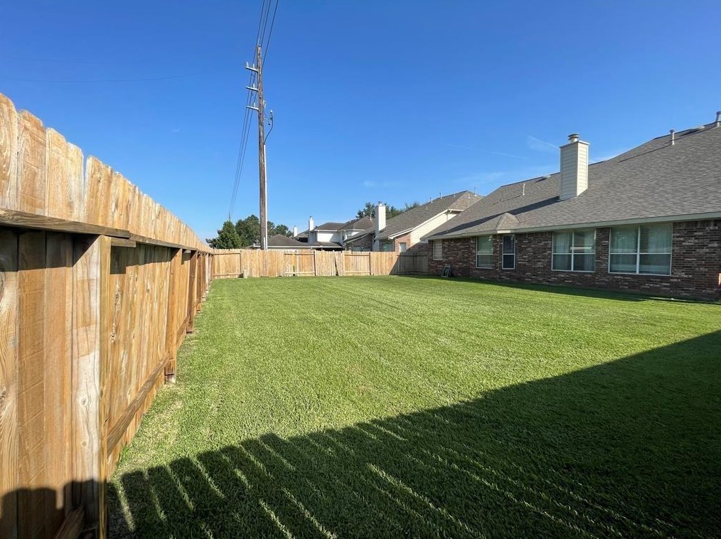 14914 Corbin Bridge Ln, Sugar Land, TX 77498