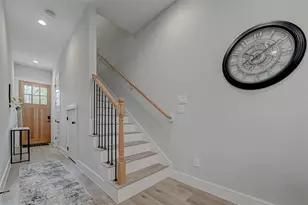 2105 Sam Wilson St, Houston, TX 77020 - Photo 4