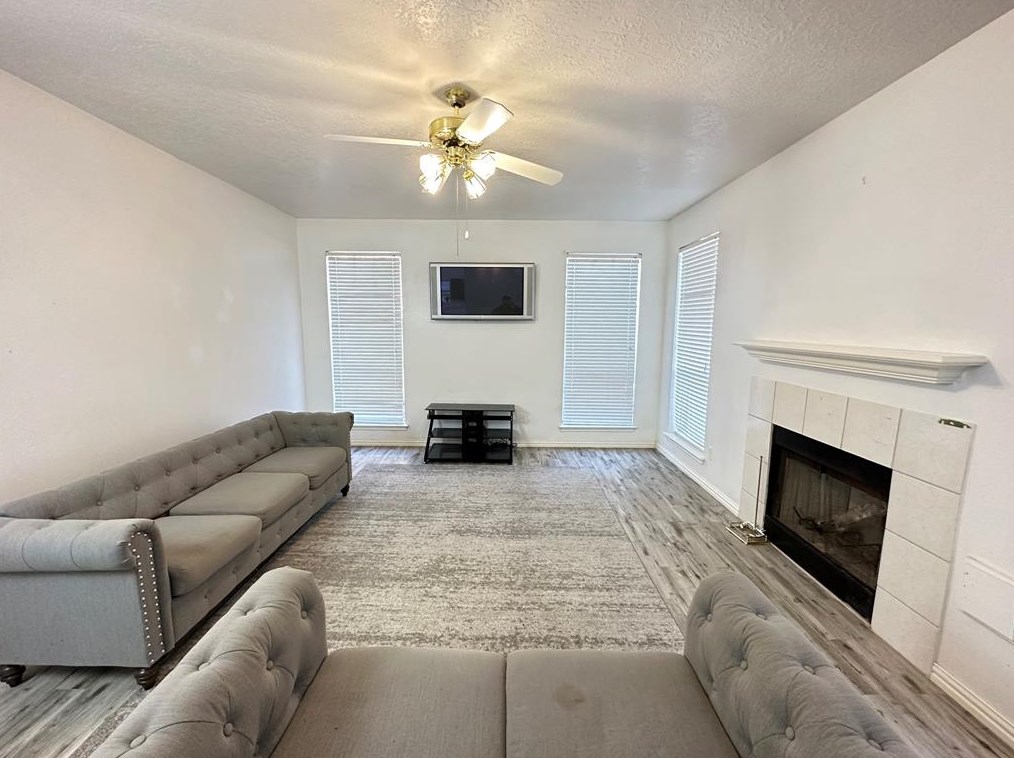 10722 Brookshire Ln, Houston, TX 77041