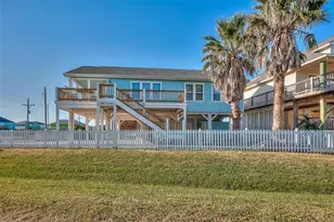 2895 Laguna Dr, Crystal Beach, TX 77650 - Photo 34