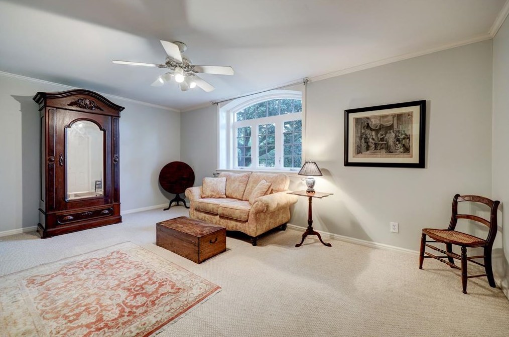 12003 Pebble Hl Dr, Houston TX exterior