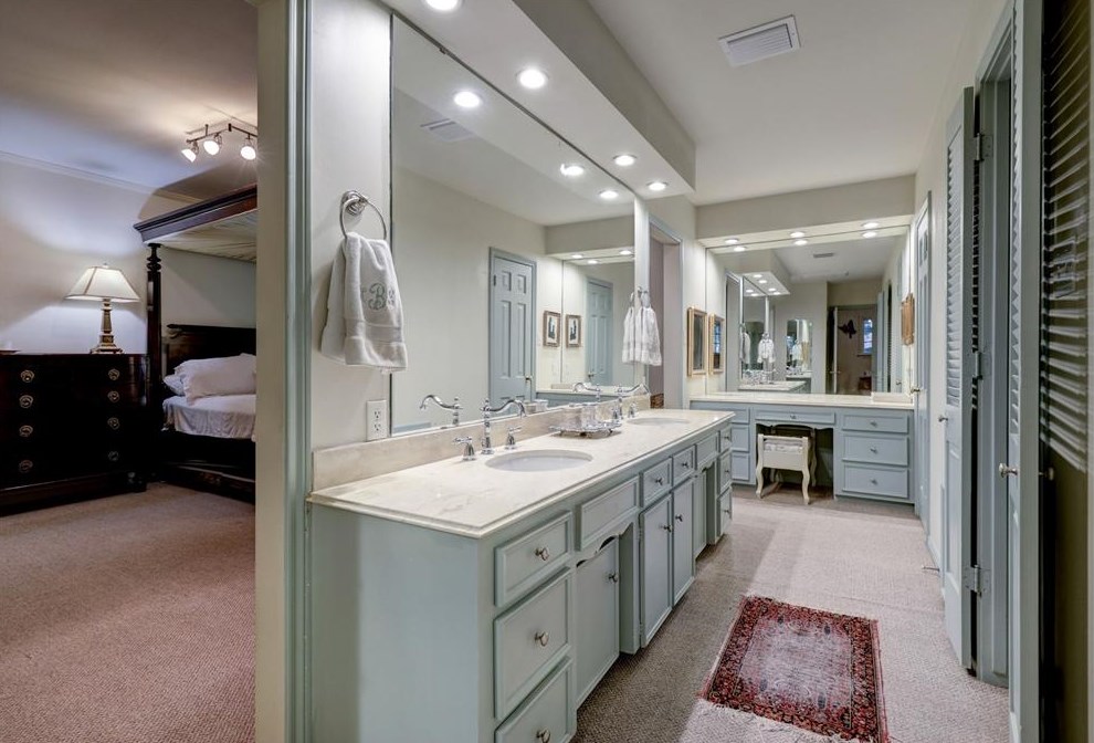 12003 Pebble Hl Dr, Houston TX exterior