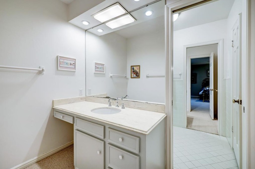 12003 Pebble Hl Dr, Houston TX exterior