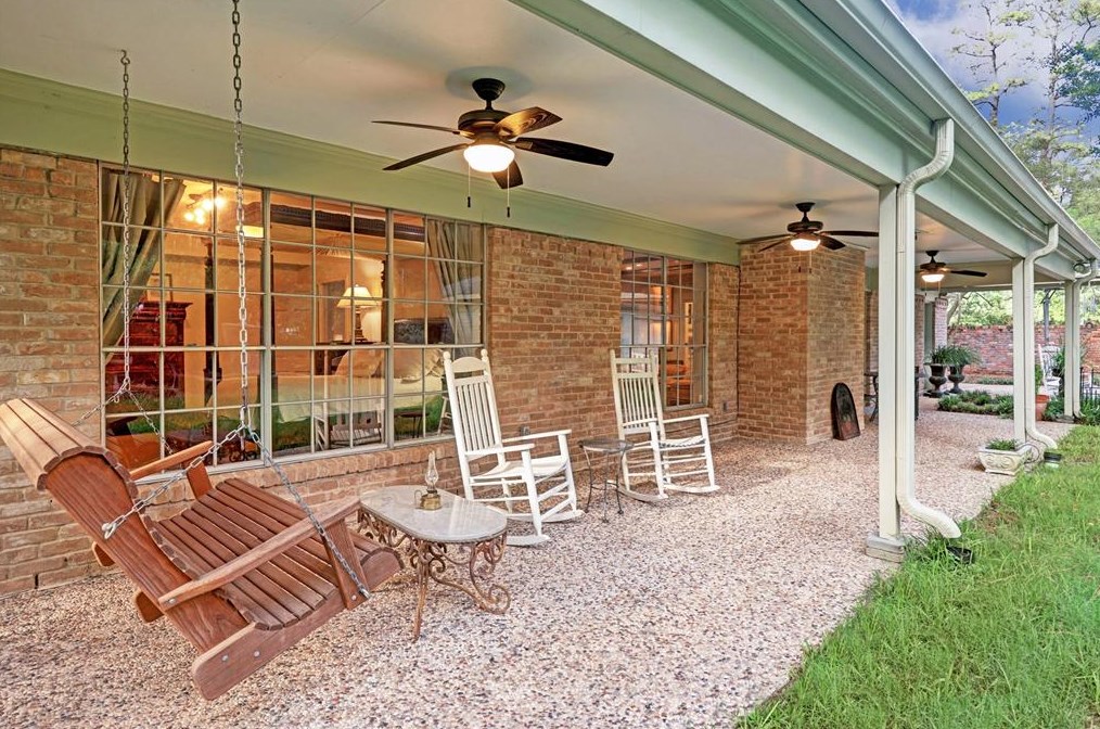 12003 Pebble Hl Dr, Houston TX exterior