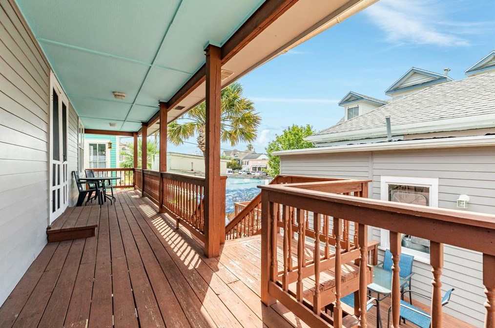 1408 Postoffice St #rear, Galveston, TX 77550