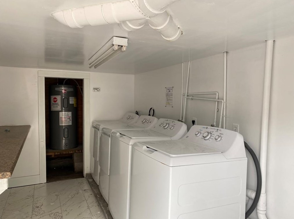 15 Sidney St, Houston TX  77003-1915 exterior