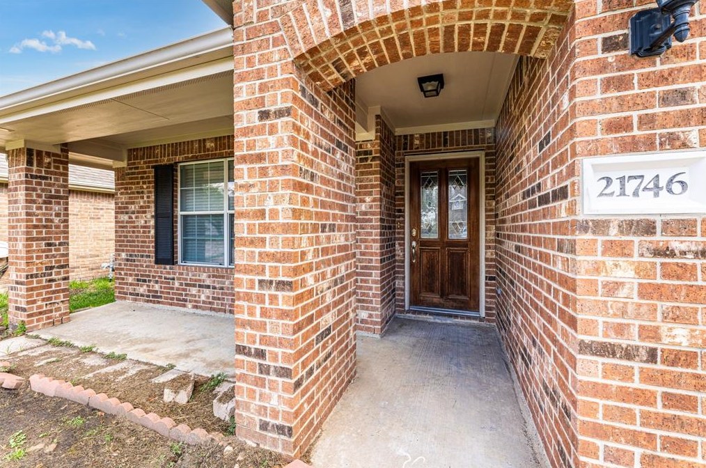 21746 Debray Dr, Spring TX  77388-3192 exterior