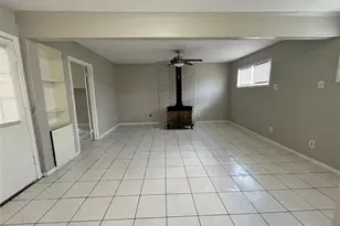 914 Elton St, Houston, TX 77034 - Photo 12