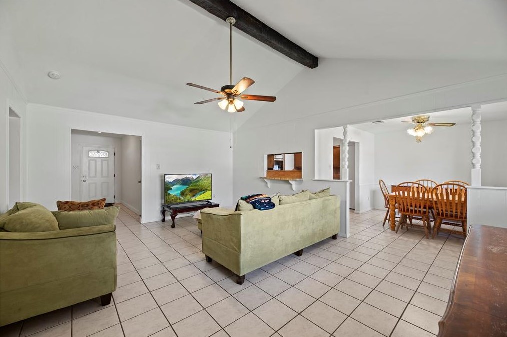 7834 Breezeway St, Houston TX  77040-3703 exterior