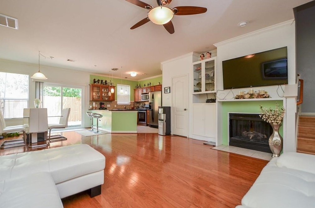 13102 Lawsons Creek Ln, Houston TX  77072-0120 exterior
