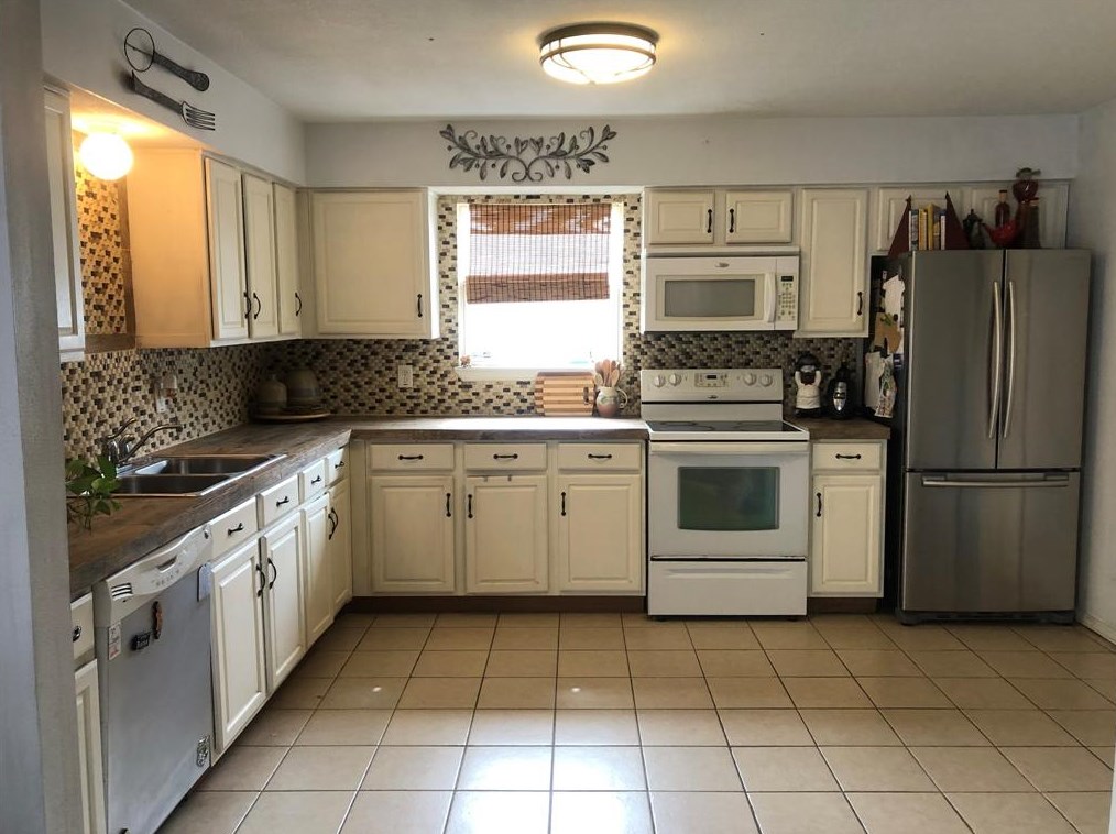 19912 Stoney Haven Dr, Cypress TX  77433-1051 exterior