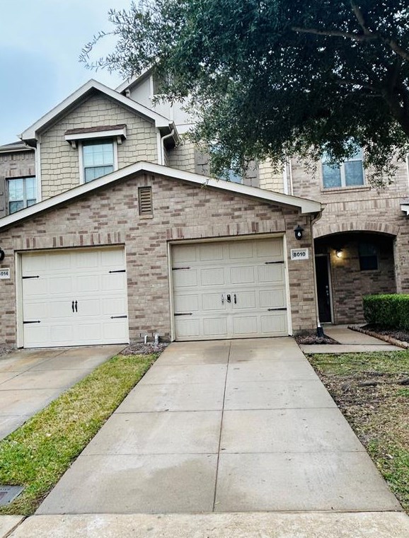 8010 Barnes Ridge Ln, Houston, TX 77072
