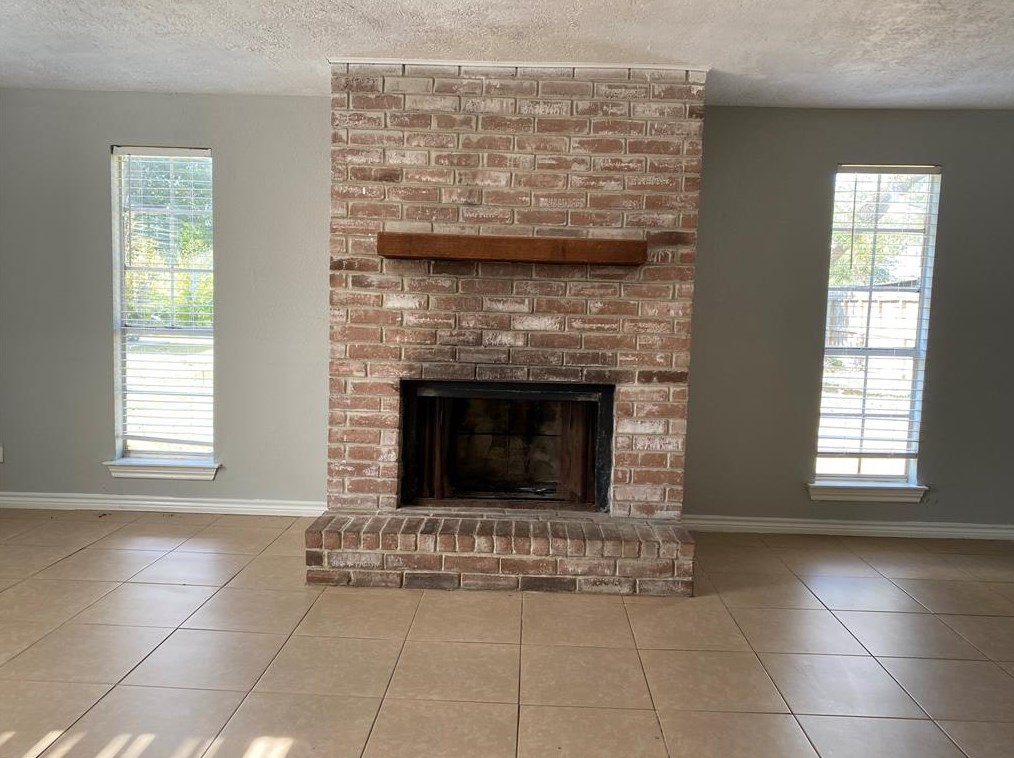 807 Washington St #ab, South Houston, TX 77587