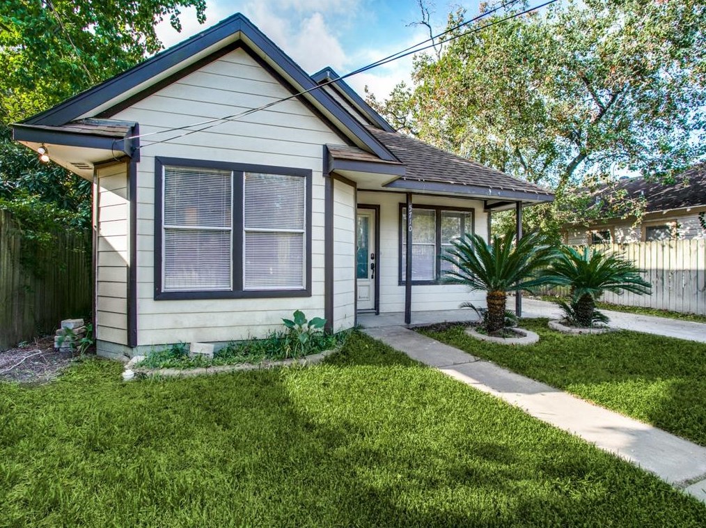 5710 Dorbrandt St #a, Houston, TX 77023