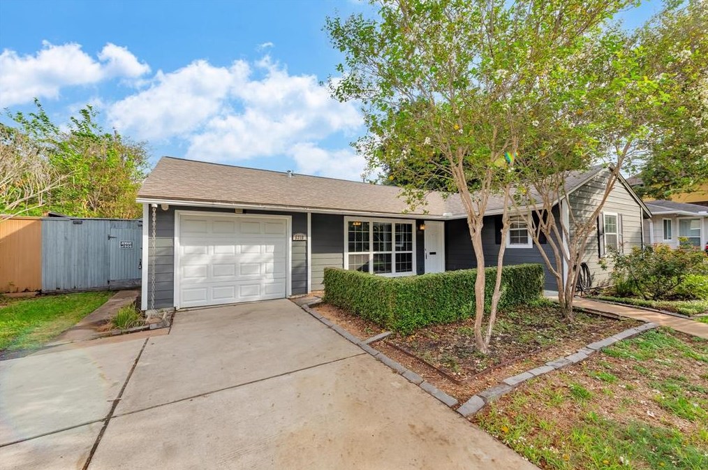 5310 Pagewood Ln, Houston, TX 77056