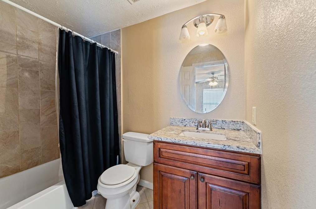 3510 Seabrook St, Houston TX  77021-5619 exterior