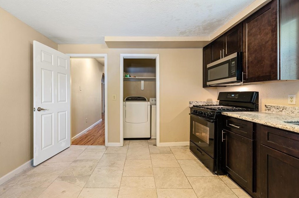 3510 Seabrook St, Houston TX  77021-5619 exterior