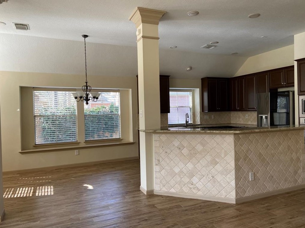 86 Crossed Birch Pl, Spring TX  77381-6023 exterior