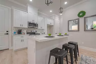 3837 Mainer St, Houston, TX 77021 - Photo 6