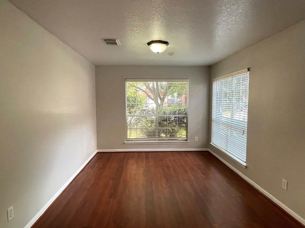 5222 Natasha Run Ln, Houston TX  77066-3370 exterior