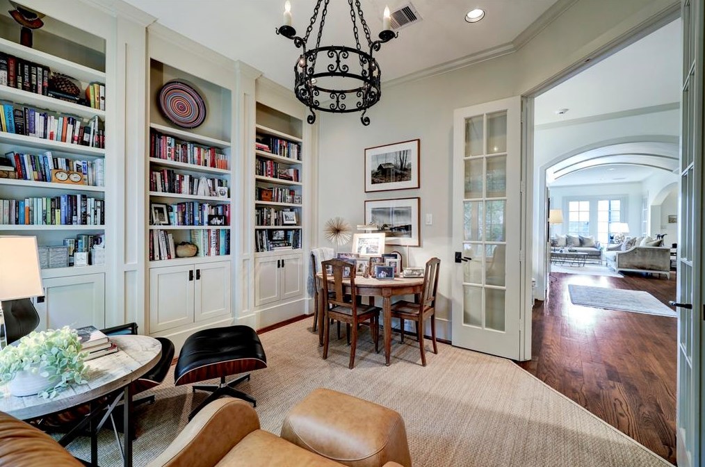 2226 Quenby St, Houston TX 77005-1414 exterior