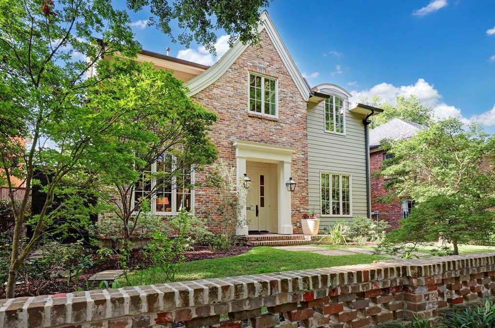 2226 Quenby St, Houston, TX 77005-1502
