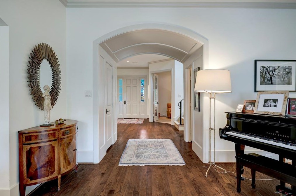 2226 Quenby St, Houston TX 77005-1414 exterior