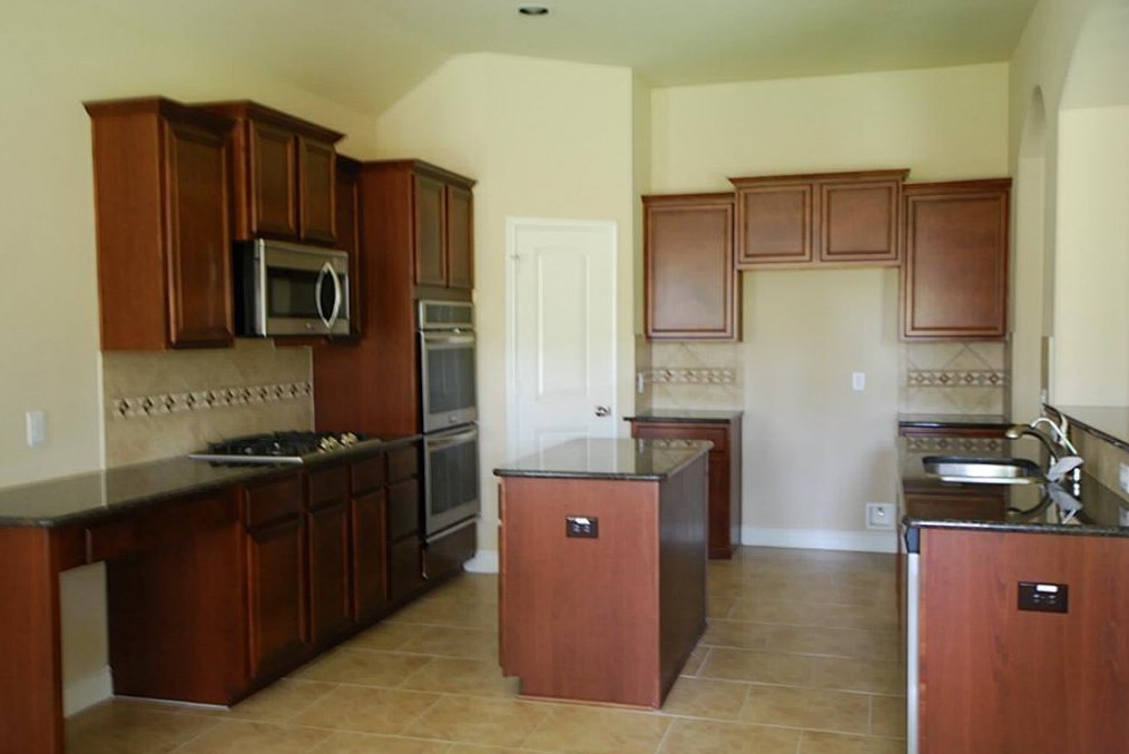 5623 Denham Ridge Ln, Spring TX  77389-1516 exterior