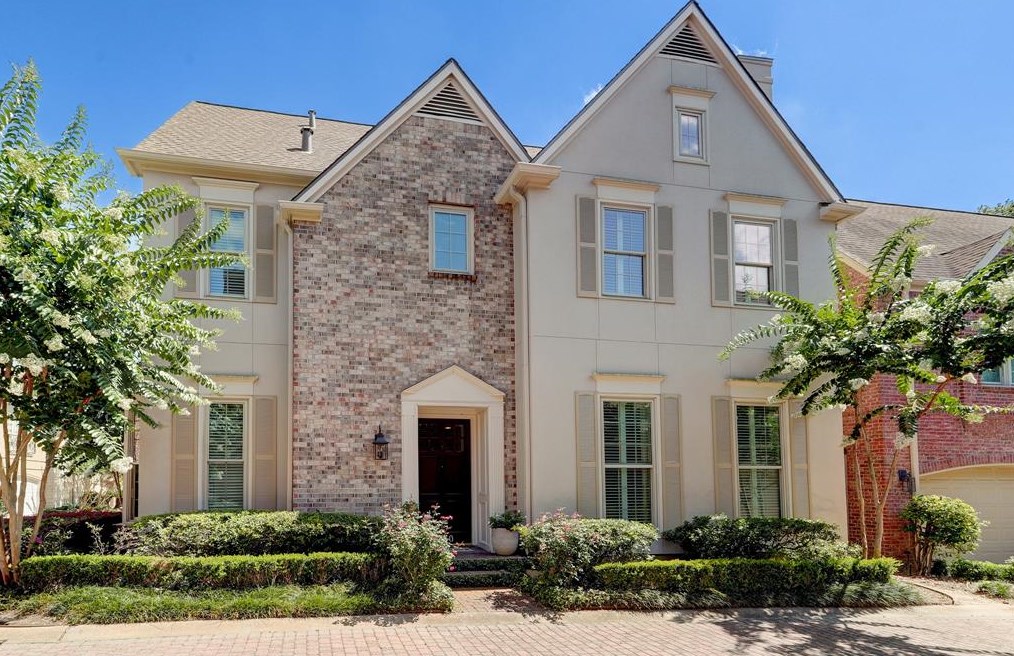 1230 Ripple Creek Dr, Houston, TX 77057-1765