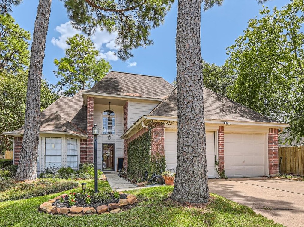 9215 Towne Terrace Dr, Spring, TX 77379-4434