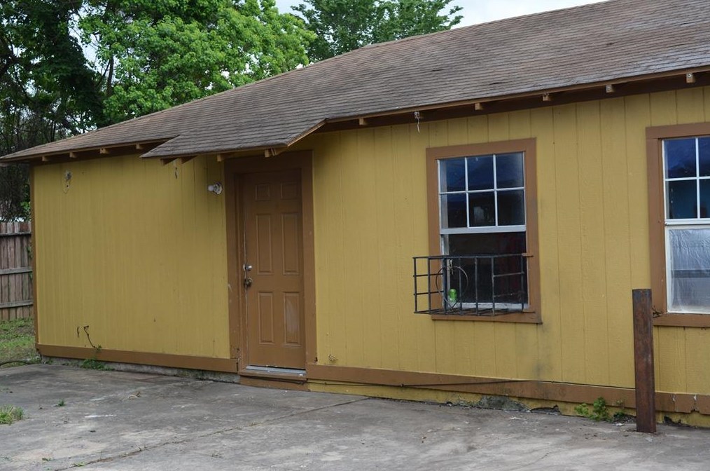 306 40th 1/2 St, Houston, TX 77018-5941