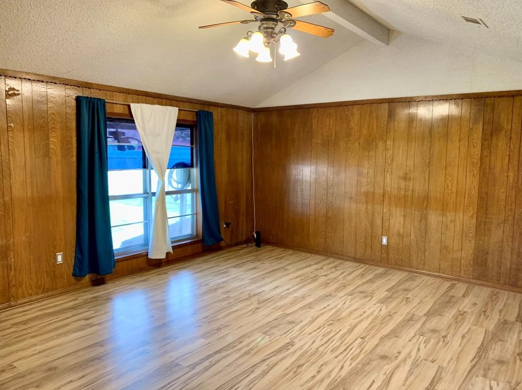 9914 El Chaco St, Baytown TX  77521-5045 exterior