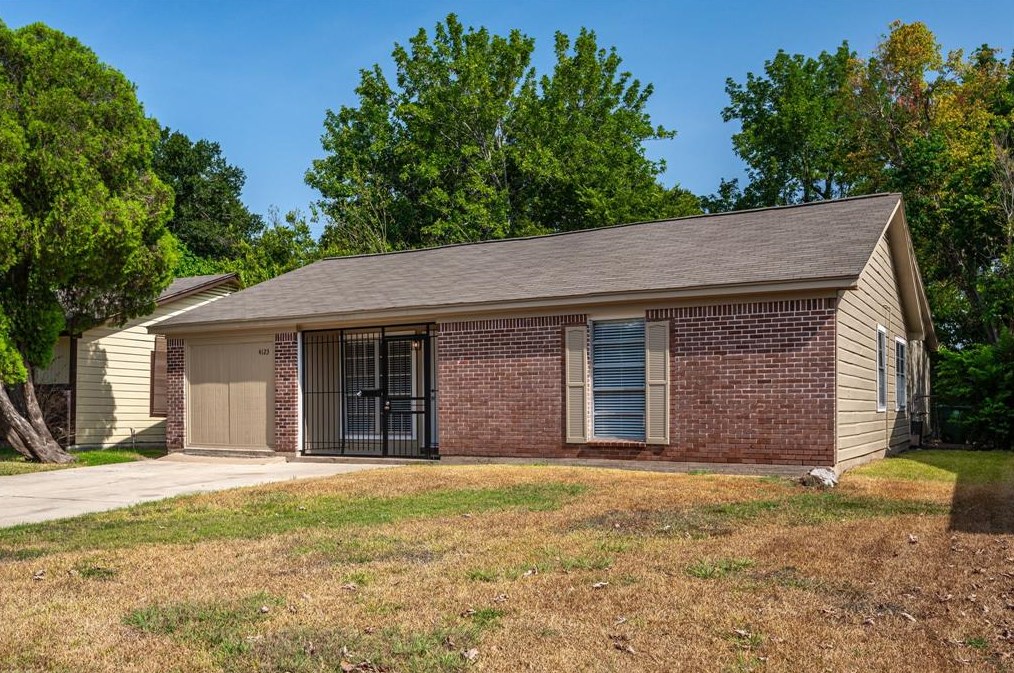 4123 Dacca Dr, Houston, TX 77047