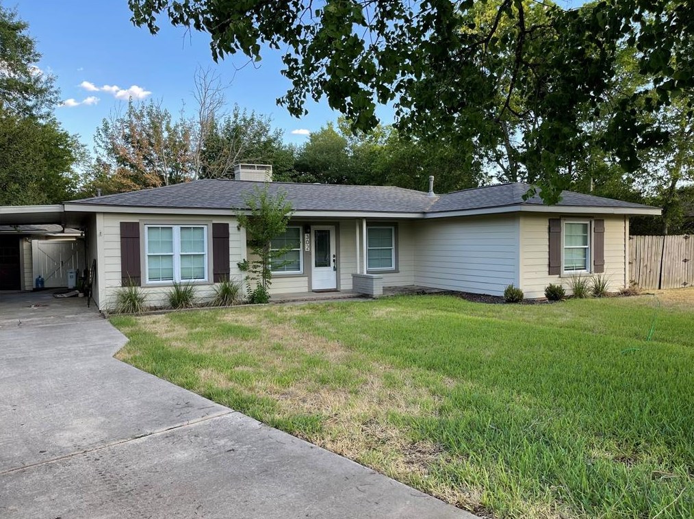 302 Francis Dr, College Station, TX 77840