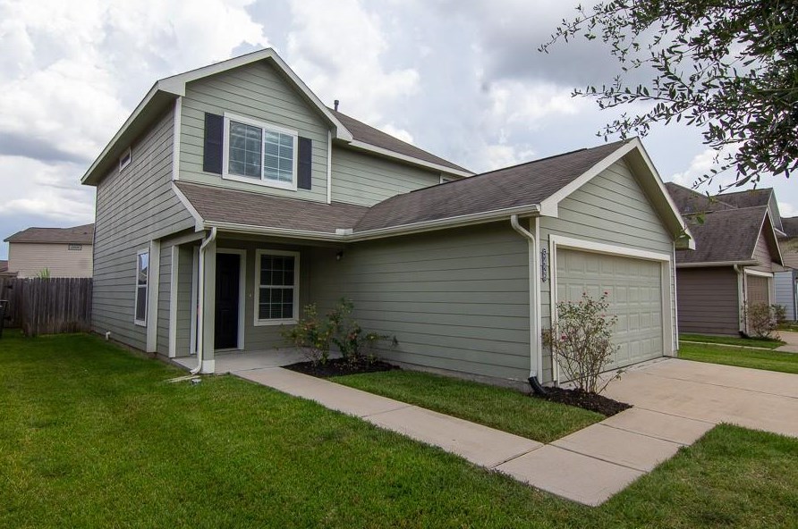 5426 Plantation Forest Dr, Katy TX  77449 exterior