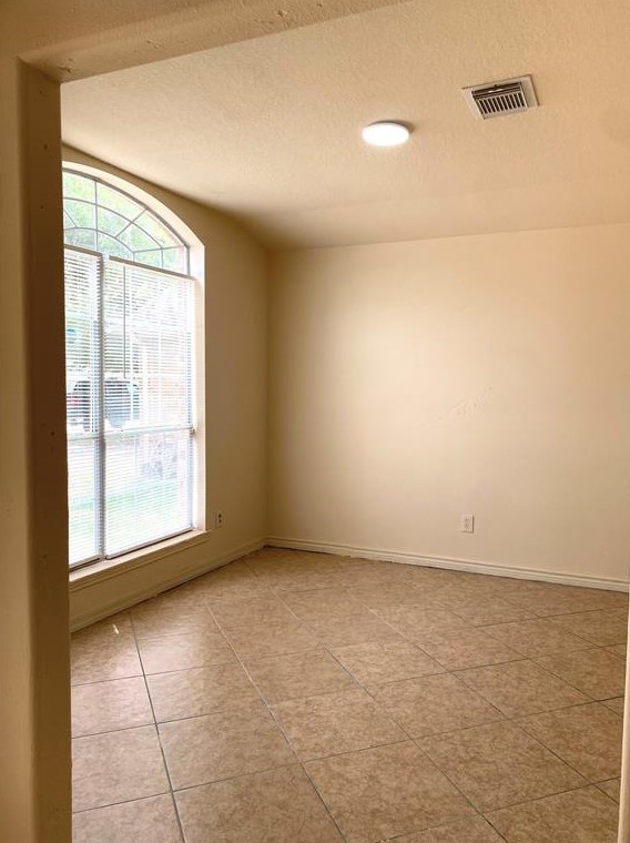 5106 Natasha Run Ln, Houston TX  77066-3368 exterior