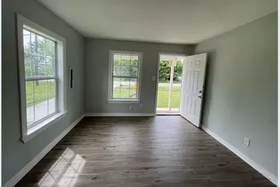 327 De Haven Street, Houston, TX 77029 - Photo 6