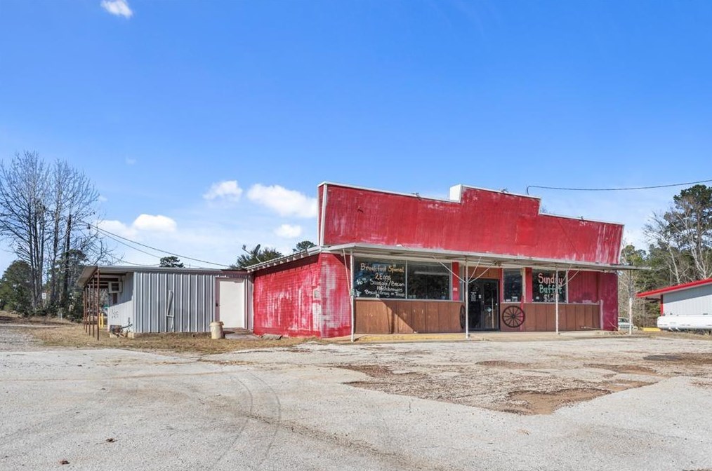 301 Wheeler Rd, Colmesneil, TX 75938-2404