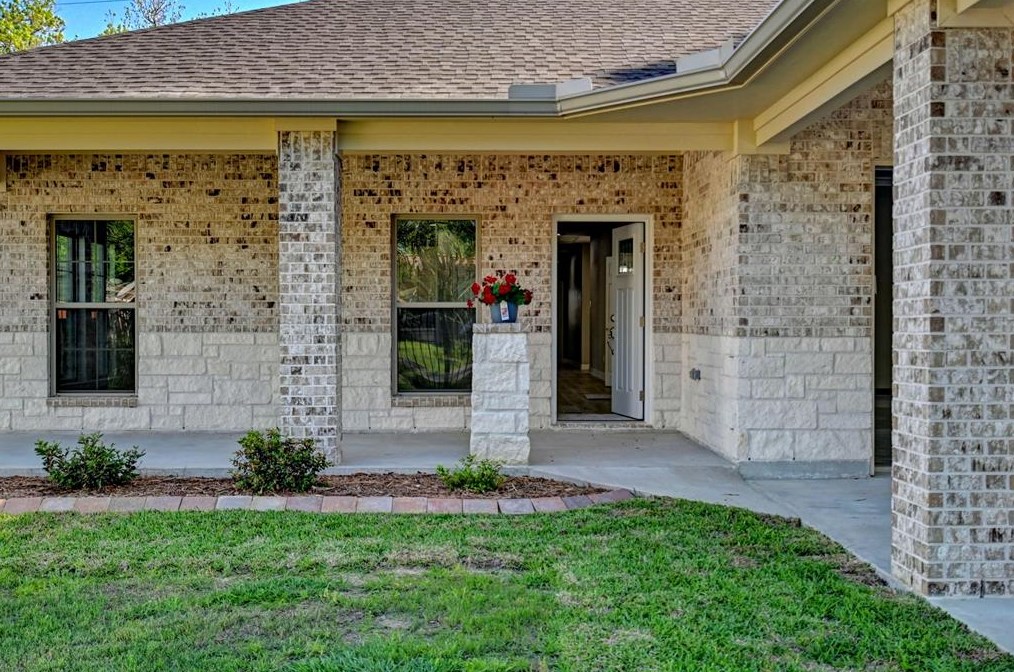 122 Turner Dr, Houston, TX 77076-3630