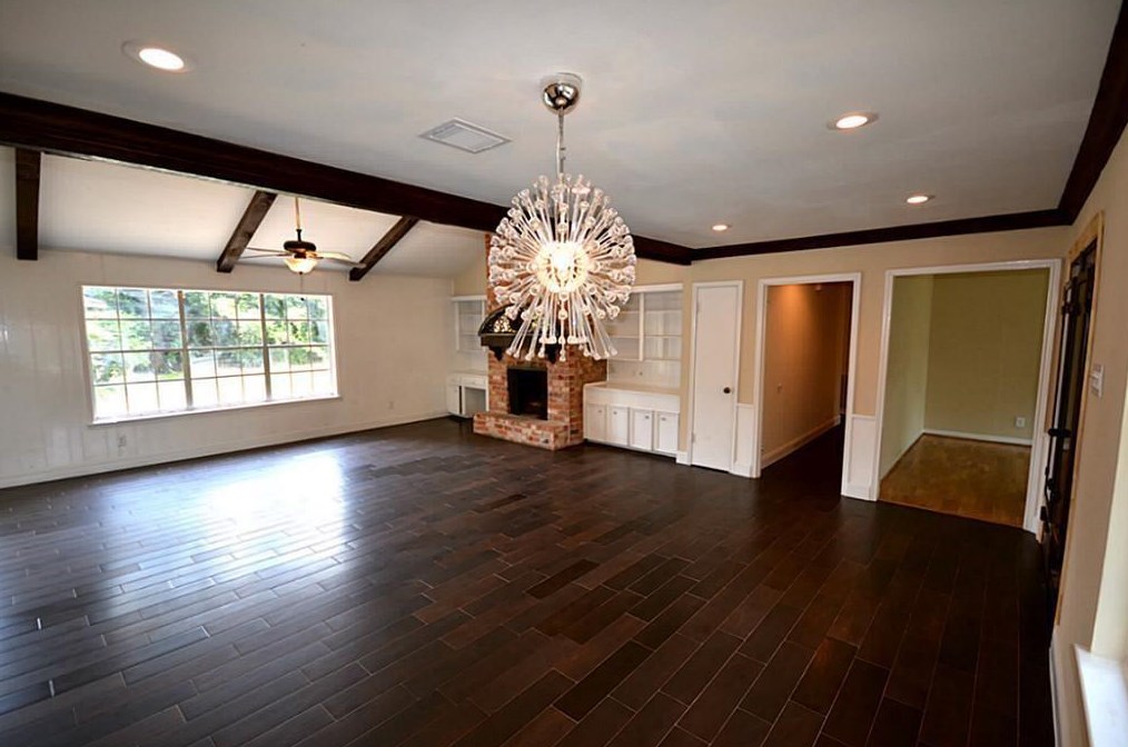 11211 Ash Creek Dr, Houston, TX 77043-4606