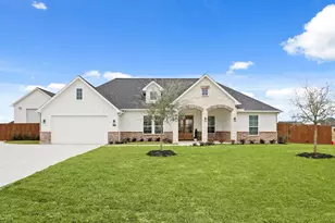 11018 Moon Lgt Dr, Needville, TX 77461 - Photo 2