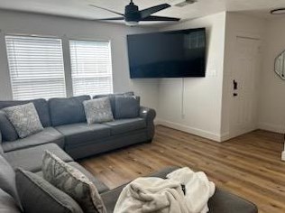 1206 Cleveland St, Houston, TX 77019-5104