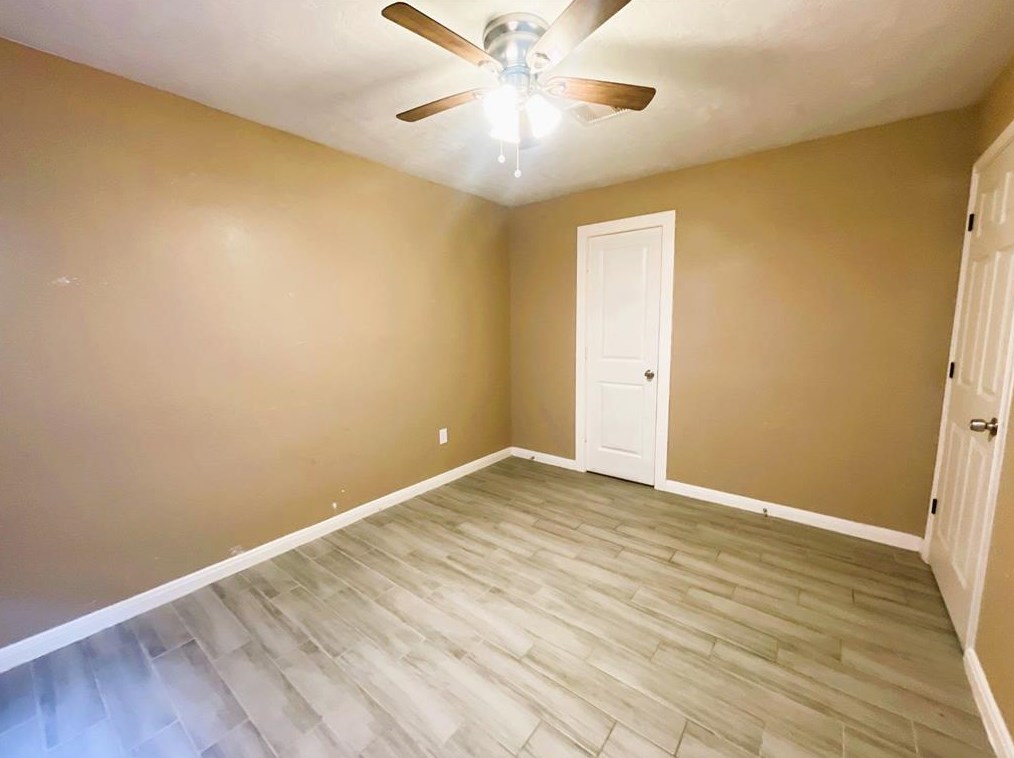 10454 Trippell St, Houston TX  77093-4137 exterior