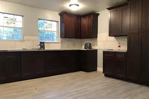 3031 Groton Dr, Houston, TX 77051 - Photo 2