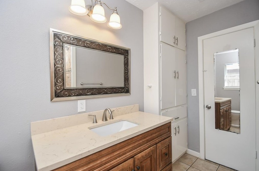 903 Orrel Dr, Pasadena TX exterior