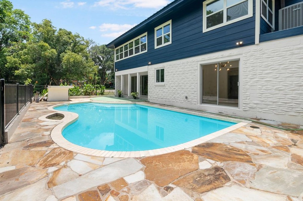 3119 Avenue H, Bay City, TX 77414-7232
