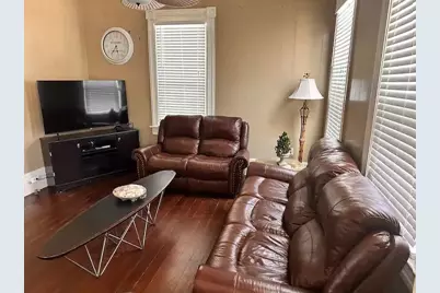 3027 Avenue L, Galveston, TX 77550 - Photo 8