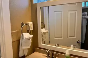 3027 Avenue L, Galveston, TX 77550 - Photo 10