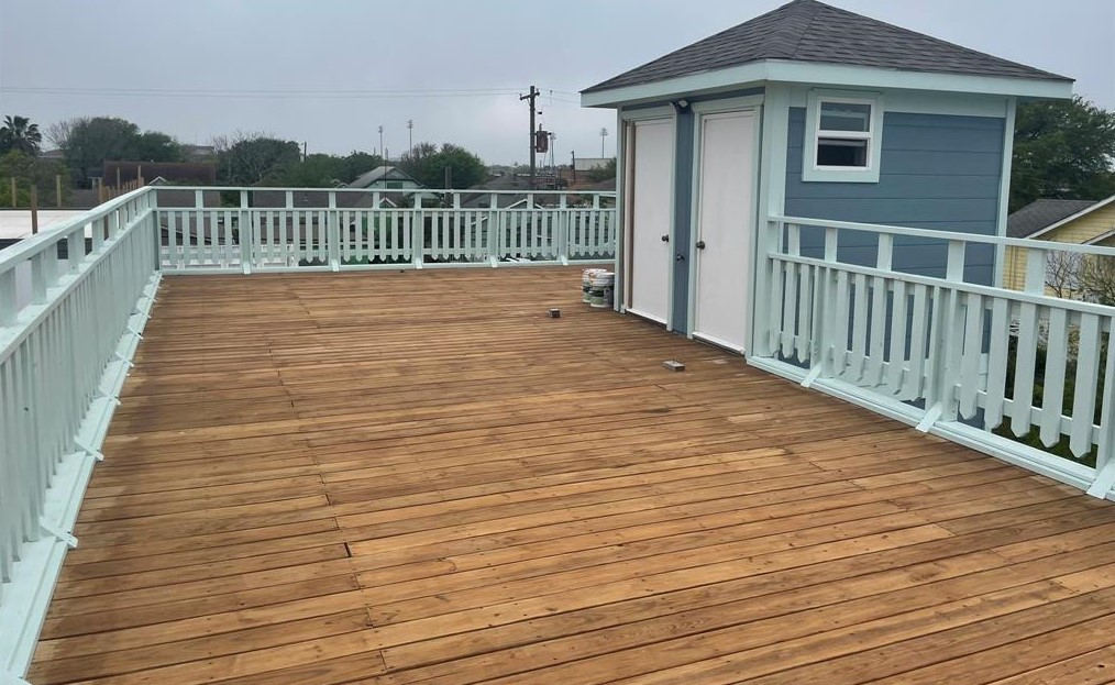 4013 Ave N 1/2, Galveston, TX 77550